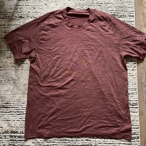 Lululemon Men’s Shirt XL